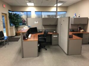 140 Adams Ave Hauppauge cubical (2)